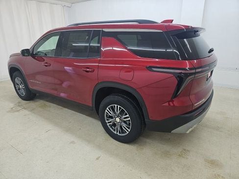 New 2026 Chevrolet Traverse LT w/ Enhanced Driving Package image 15