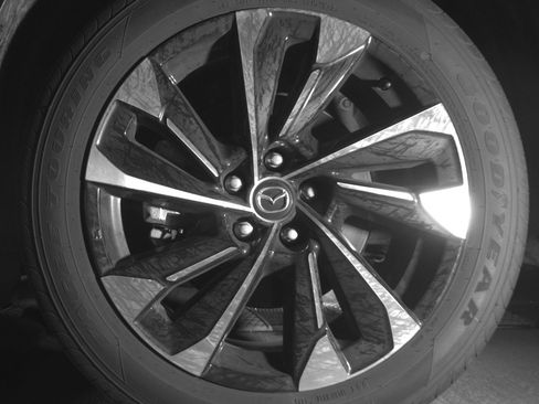 Used 2025 MAZDA CX-50 2.5 Hybrid w/ Premium Plus Pkg image 12