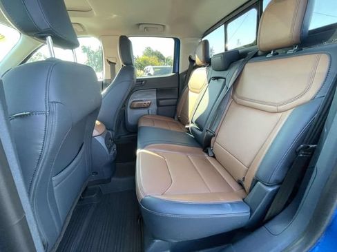Used 2022 Ford Maverick Lariat w/ Lariat Luxury Package FWD image 12