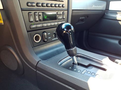 Used 2002 Ford Thunderbird Deluxe image 11