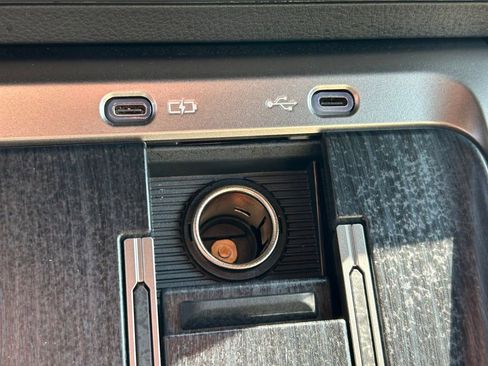 Used 2025 Lexus GX 550 image 37