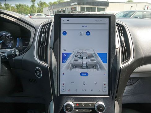 Used 2023 Ford Edge SEL AWD/4WD image 35