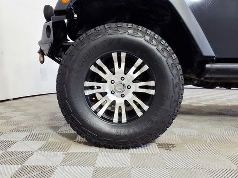 Used 2015 Jeep Wrangler Unlimited Sport w/ Quick Order Package 24S AWD/4WD image 7
