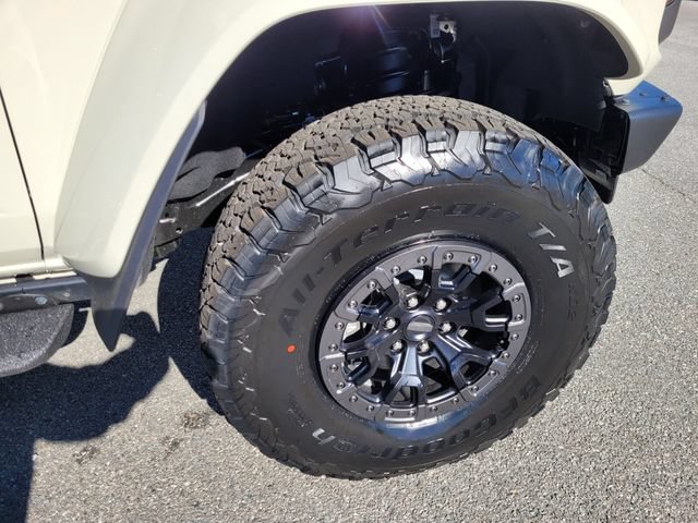 New 2025 Ford Bronco Raptor w/ Interior Carbon Fiber Pack AWD/4WD image 38