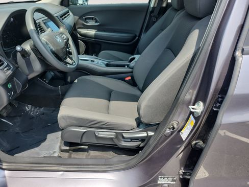Used 2022 Honda HR-V EX image 9