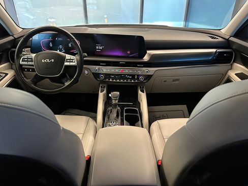 Used 2024 Kia Telluride S w/ S Sunroof Package AWD/4WD image 9
