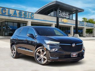 Used 2022 Buick Enclave Essence w/ Sport Touring Edition video 2