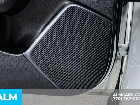 Used 2025 Kia Soul LX w/ LX Technology Package image 52