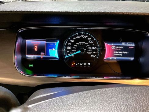 Used 2013 Ford Taurus SEL image 22