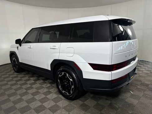 Used 2025 Hyundai Santa Fe SE image 5