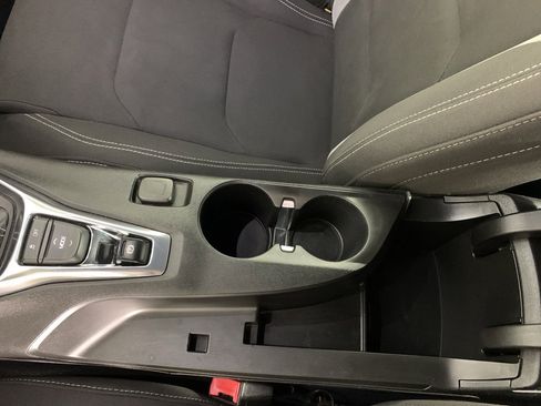 Used 2020 Chevrolet Camaro LT image 29
