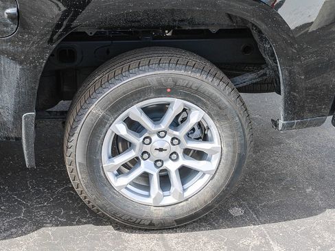 New 2026 Chevrolet Silverado 1500 RST AWD/4WD image 6