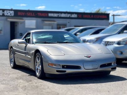 Used 1998 Chevrolet Corvette Coupe w/ Memory Pkg