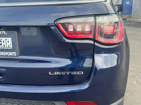 Used 2019 Jeep Compass Limited image 9