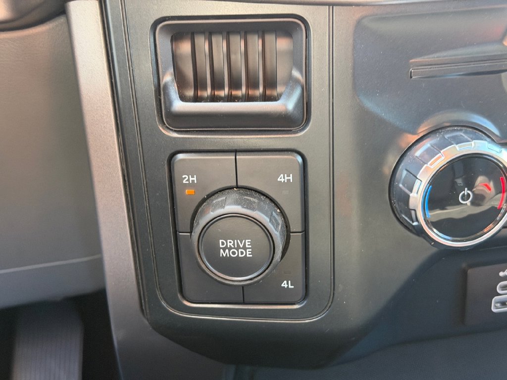 Used 2025 Ford F150 XLT w/ Equipment Group 301A Standard AWD/4WD image 26