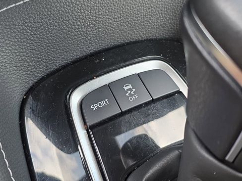 Used 2022 Toyota Corolla XSE image 13