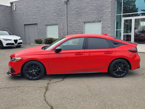 Used 2022 Honda Civic Sport image 7