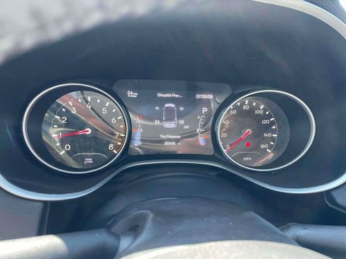 Used 2020 Jeep Compass Latitude FWD image 20