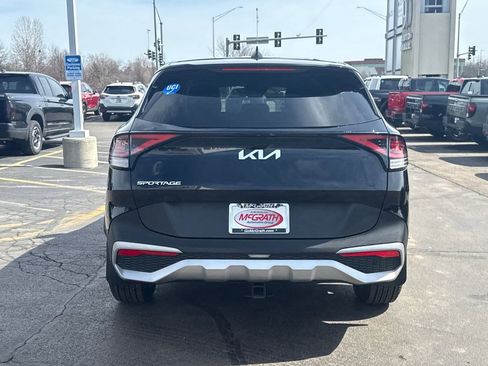 Used 2023 Kia Sportage EX image 10