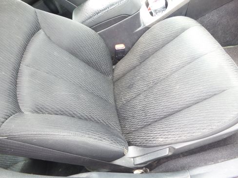 Used 2010 Subaru Outback 2.5i image 42