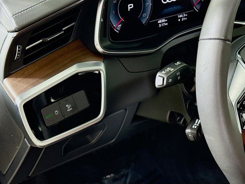 Certified 2025 Audi A6 Premium Plus w/ Premium Plus Package image 14