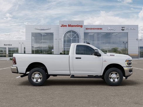 New 2026 RAM 2500 Tradesman AWD/4WD image 21