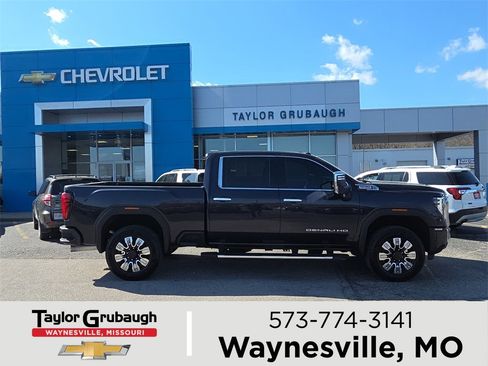 Used 2024 GMC Sierra 2500 Denali w/ Denali Reserve Package image 1
