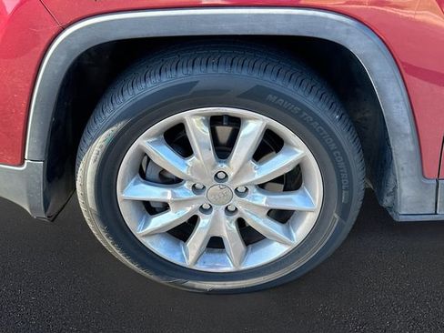 Used 2016 Jeep Cherokee Limited w/ Trailer Tow Group image 8