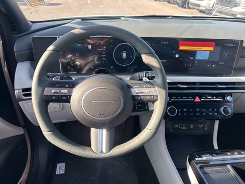 New 2026 Hyundai Tucson Limited image 14