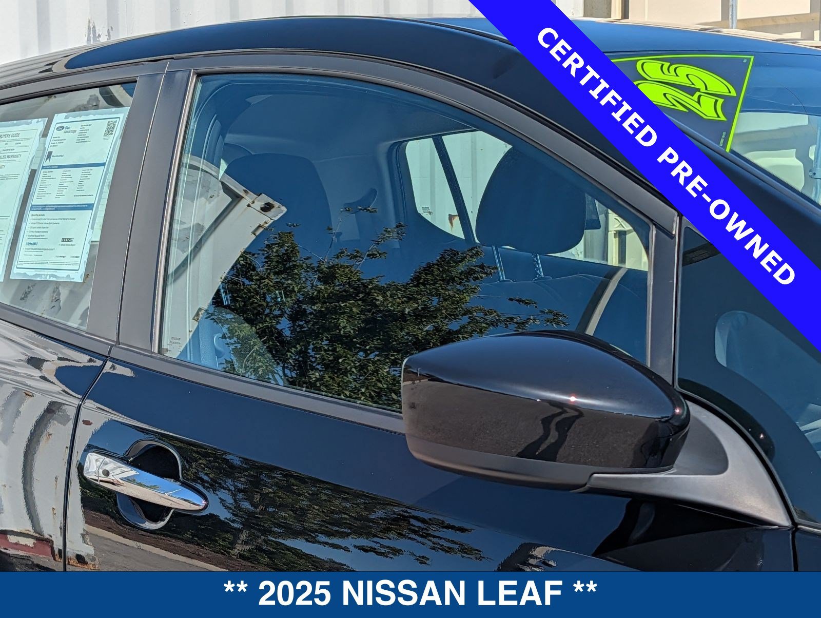 Used 2025 Nissan Leaf S FWD image 11
