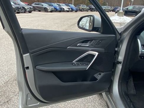 Used 2025 BMW X1 xDrive28i AWD/4WD image 13