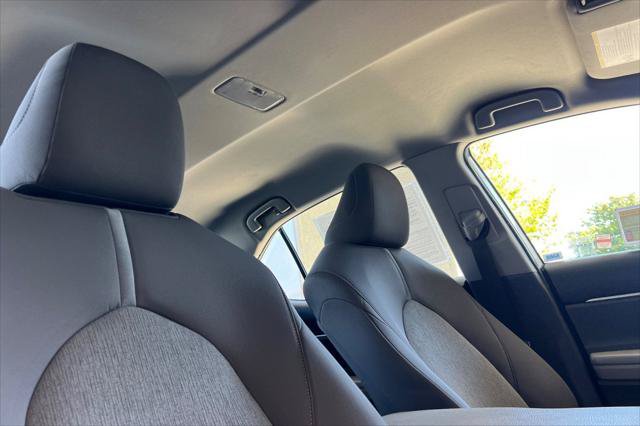 Certified 2022 Toyota Camry LE FWD image 16