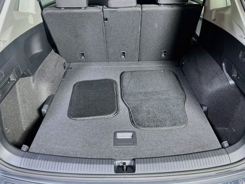 Used 2023 Volkswagen Tiguan S image 24