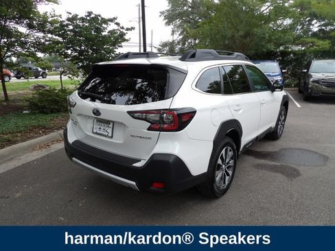 Used 2025 Subaru Outback Limited AWD/4WD image 7