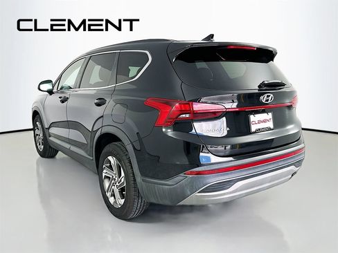 Used 2022 Hyundai Santa Fe SE FWD image 10