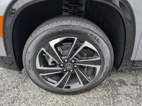 New 2026 Buick Enclave Sport Touring w/ LPO, Floor Liner Package image 2