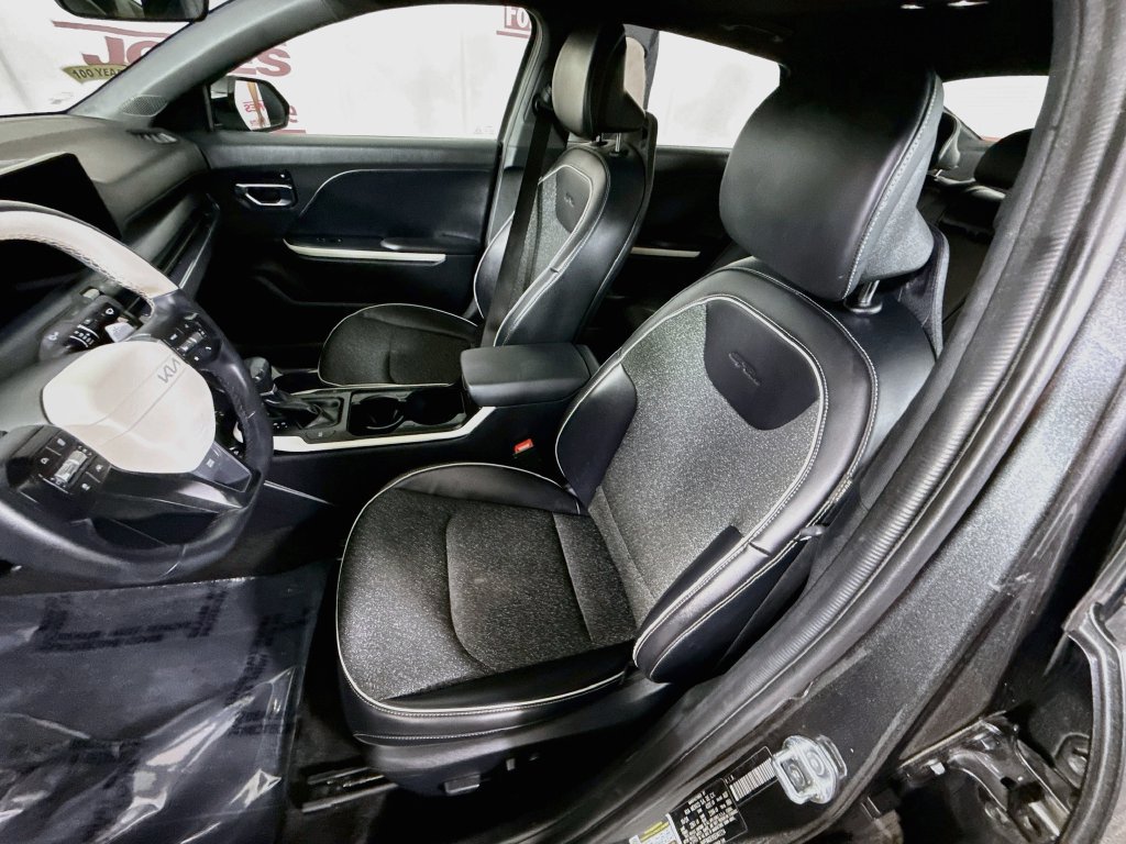 Used 2025 Kia K4 GT-Line w/ GT-Line Sunroof Package FWD image 25