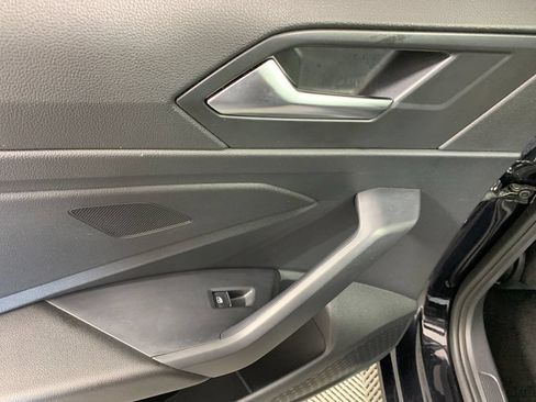 Used 2025 Volkswagen Jetta Sport FWD image 30