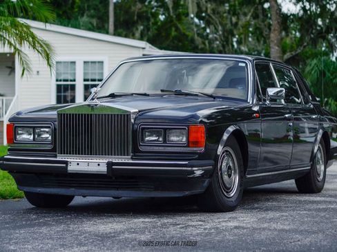 Used 1991 Rolls-Royce Silver Spur II image 15