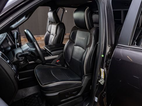 Used 2024 RAM 2500 Laramie w/ Night Edition AWD/4WD image 30