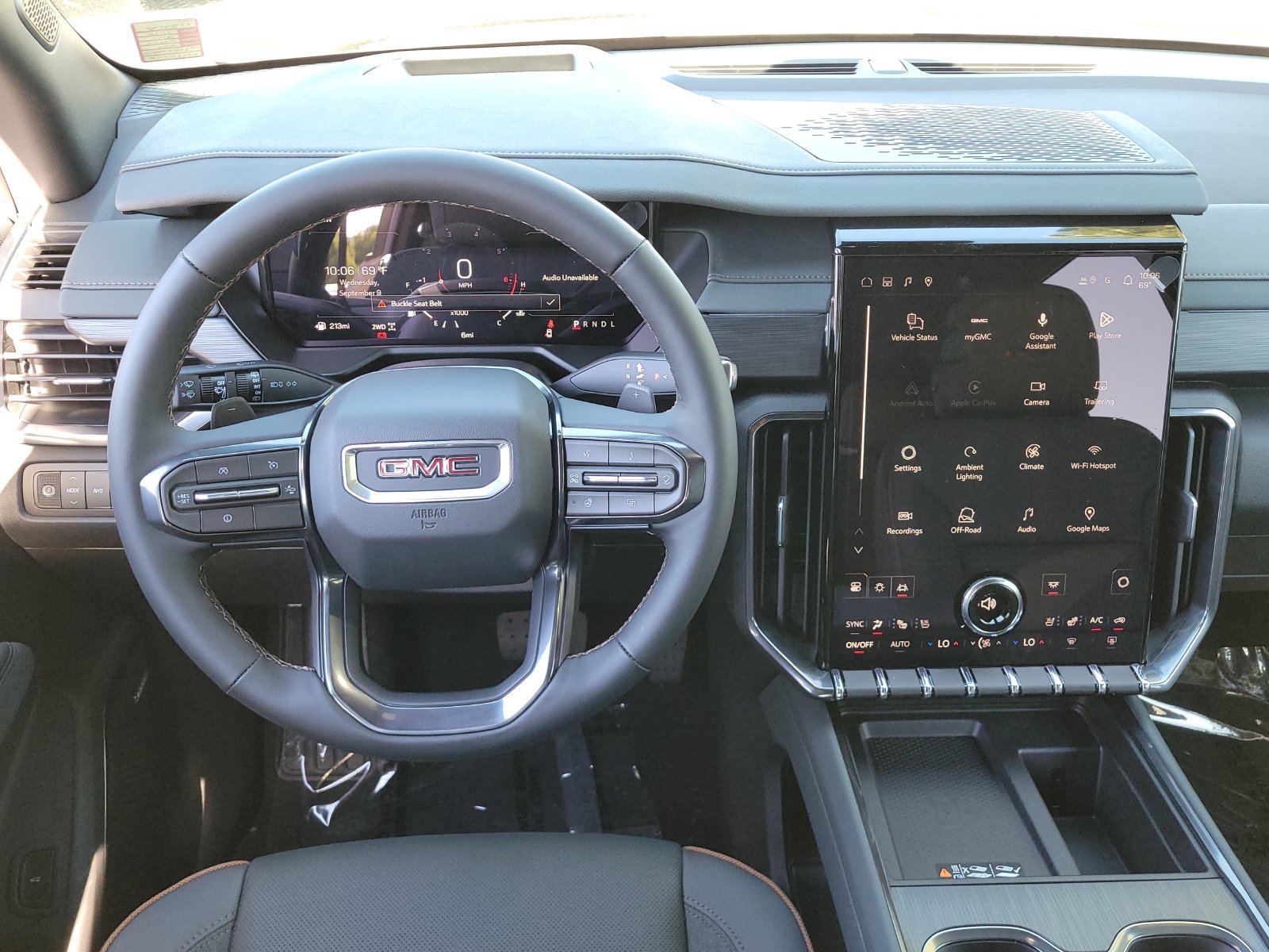 New 2027 GMC Acadia AT4 w/ Luxury Package AWD/4WD image 9