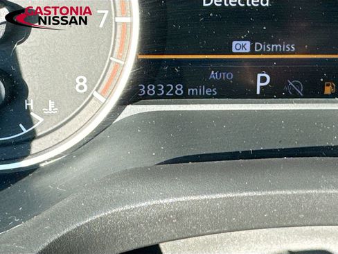 Used 2024 Nissan Rogue SV AWD/4WD image 15