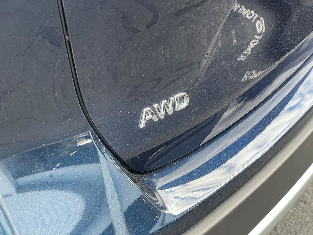 Certified 2023 INFINITI QX50 Luxe AWD/4WD image 30