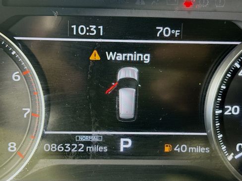 Used 2022 Mitsubishi Outlander SEL Black Edition image 16