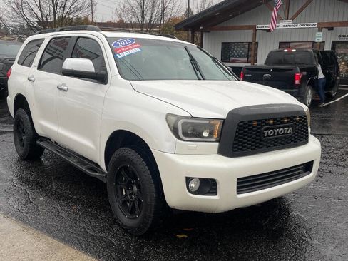 Used 2015 Toyota Sequoia Platinum image 7