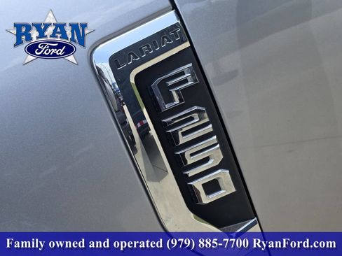 Certified 2022 Ford F250 Lariat w/ Lariat Ultimate Package AWD/4WD image 8