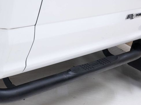 Used 2018 Ford F550 4x4 Regular Cab Super Duty image 18