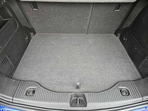 Used 2017 Chevrolet Trax LT w/ Driver Confidence Package image 29