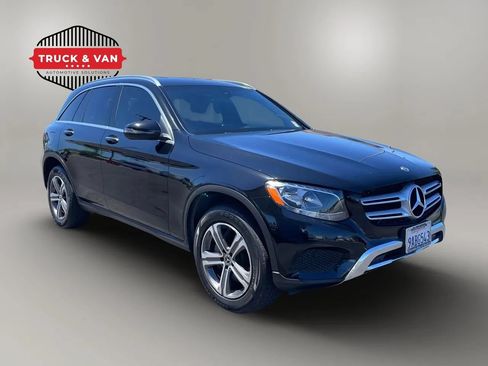 Used 2019 Mercedes-Benz GLC 300 4MATIC image 8