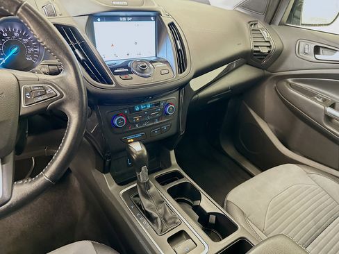 Used 2017 Ford Escape Titanium image 26